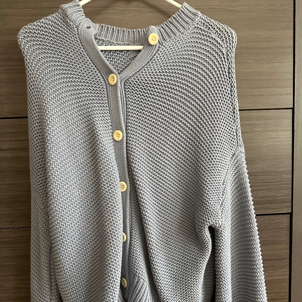 Alex Mill button back cardigan M